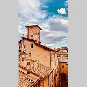 De Poeti , Bologna Italia