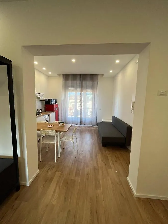 Casa Vacanze Caramagna 2 Aci Castello Apartment